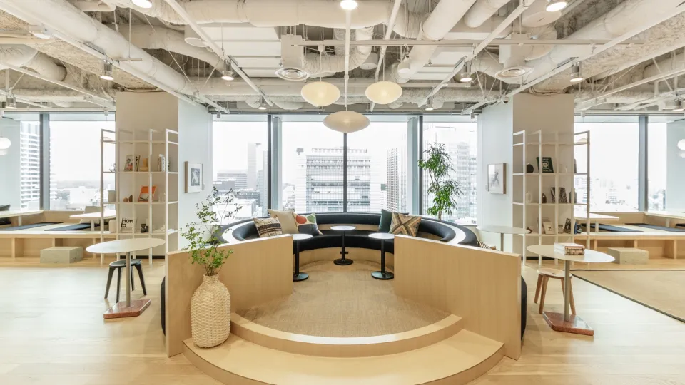 WeWork KANDA SQUARE banner